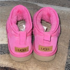 Pink ultra mini Uggs
